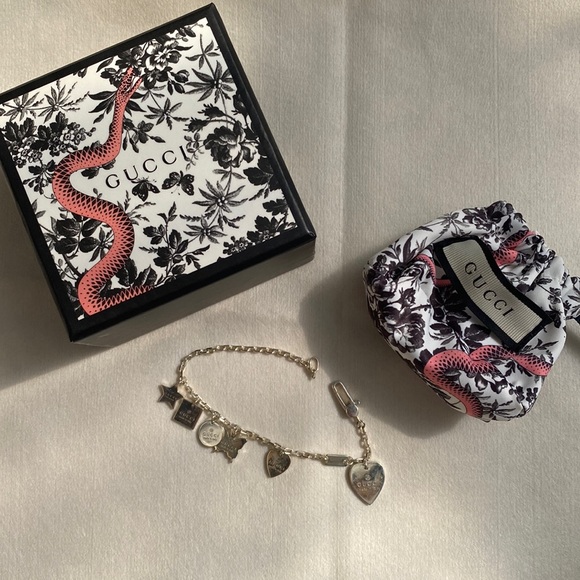 Gucci Bracelet - Picture 1 of 4